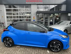 Blauw Gebruikt 2024 Toyota Yaris Hybrid Edition Hatchback | € 29.950 (Duur)