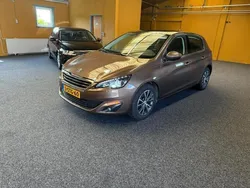 Bruin Gebruikt 2013 Peugeot 308 Hatchback | € 5.850 (Eerlijke prijs)