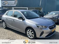 Grijs Gebruikt 2022 Opel Corsa Edition Hatchback | € 12.850 (Eerlijke prijs)