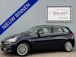 Blauw Gebruikt 2017 BMW 218 Executive Stationwagen | € 14.895 (Goede deal)