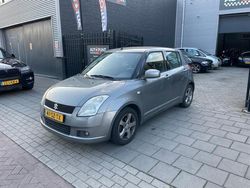 Grijs Gebruikt 2006 Suzuki Swift Exclusive Hatchback | € 999