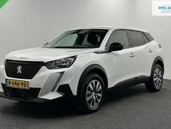 Wit Gebruikt 2022 Peugeot 2008 Active SUV | € 18.000 (Goede deal)