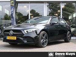 Zwart Gebruikt 2021 Mercedes A250 AMG line Hatchback | € 29.950 (Eerlijke prijs)