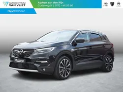 Zwart Gebruikt 2020 Opel Grandland X Innovation SUV | € 24.544 (Eerlijke prijs)