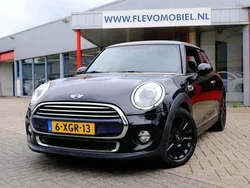 Zwart Gebruikt 2014 Mini Cooper Hatchback | € 9.950 (Goede deal)