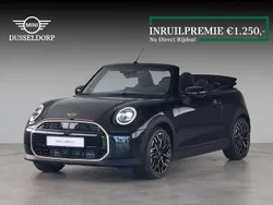 Zwart, metallic lak Nieuw 2025 Mini Cooper Cabriolet Favoured Cabriolet | € 51.058 (Goede deal)
