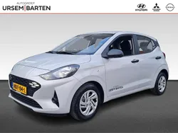 Licht grijs metallic Gebruikt 2025 Hyundai i10 Comfort Hatchback | € 19.930 (Eerlijke prijs)