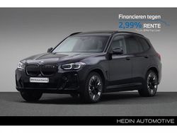 M carbonschwarz metallic (zwart metallic) Gebruikt 2022 BMW iX3 Comfort Edition SUV | € 43.880 (Eerlijke prijs)