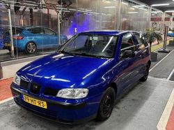 Blauw Gebruikt 2002 Seat Ibiza Stella Hatchback | € 750 (Eerlijke prijs)