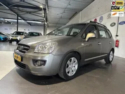 Grijs Gebruikt 2009 Kia Carens MPV | € 3.199 (Eerlijke prijs)