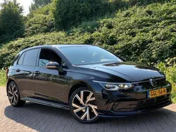 Zwart Gebruikt 2020 VW Golf VIII R-line Hatchback | € 24.900