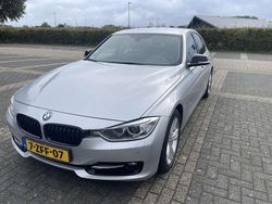 Gebruikt 2014 BMW 320 Efficient Dynamics Sedan | € 10.500 (Super prijs)