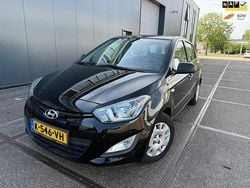 Zwart Gebruikt 2015 Hyundai i20 Hatchback | € 5.250 (Super prijs)
