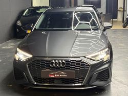Grijs (metallic) Gebruikt 2021 Audi A3 Sportback e-tron Hatchback | € 21.750 (Duur)