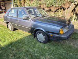 Grijs Gebruikt 1990 Volvo 340 Sedan | € 1.400