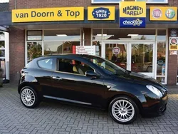 Zwart, andere lak Gebruikt 2009 Alfa Romeo MiTo Progression Hatchback | € 4.245