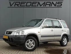 Grijs, metallic lak Gebruikt 1998 Honda CR-V SUV | € 2.950