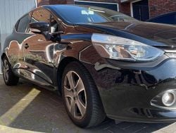 Zwart Gebruikt 2014 Renault Clio IV Hatchback | € 6.750 (Iets duurder)
