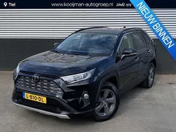 Zwart Gebruikt 2019 Toyota RAV4 Executive SUV | € 32.400 (Eerlijke prijs)