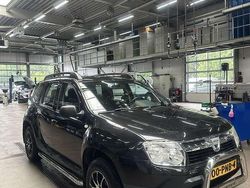 Zwart Gebruikt 2011 Dacia Duster Lauréate SUV | € 6.000 (Iets duurder)