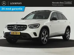 Wit, metallic lak Gebruikt 2020 Mercedes GLC300 Night SUV | € 41.950 (Iets duurder)