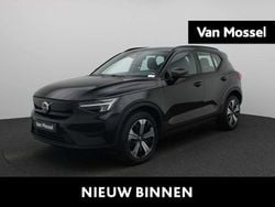 Zwart Gebruikt 2022 Volvo XC40 Core SUV | € 30.900 (Goede deal)