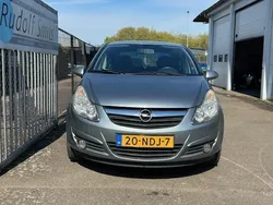 Grijs Gebruikt 2010 Opel Corsa Edition Hatchback | € 1.950 (Eerlijke prijs)
