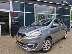 Grijs metallic Gebruikt 2019 Mitsubishi Space Star Hatchback | € 7.995 (Eerlijke prijs)