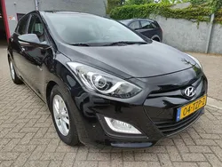 Zwart Gebruikt 2012 Hyundai i30 Edition Hatchback | € 8.650 (Goede deal)