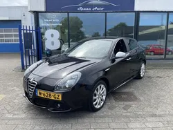 Zwart Gebruikt 2013 Alfa Romeo Giulietta Distinctive Hatchback | € 7.250 (Eerlijke prijs)