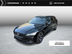 Zwart Gebruikt 2022 Volvo V60 R-Design Stationwagen | € 38.899 (Eerlijke prijs)