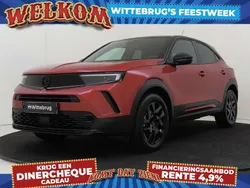 Rood, metallic lak Gebruikt 2024 Opel Mokka SUV | € 21.925 (Goede deal)