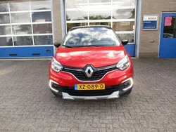 Rood Gebruikt 2019 Renault Captur Intens SUV | € 15.550 (Eerlijke prijs)