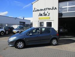 Grijs Gebruikt 2007 Peugeot 307 Hatchback | € 1.495 (Eerlijke prijs)