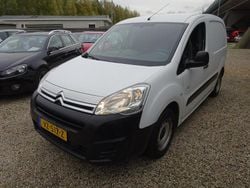 Wit Gebruikt 2016 Citroën Berlingo Sedan | € 5.495 (Eerlijke prijs)