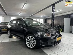 Zwart, metallic lak Gebruikt 2014 VW Golf VII Highline Stationwagen | € 9.850 (Goede deal)