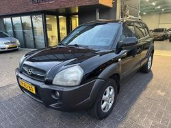 Zwart Gebruikt 2005 Hyundai Tucson Dynamiq SUV | € 3.295 (Eerlijke prijs)