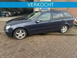 Blauw Gebruikt 2001 Mercedes C180 Stationwagen | € 949 (Goede deal)