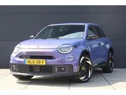Paars Gebruikt 2025 Fiat 600E Abarth SUV | € 44.885