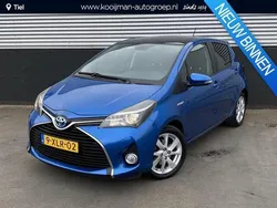 Blauw Gebruikt 2014 Toyota Yaris Hatchback | € 13.900 (Eerlijke prijs)