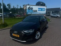 Zwart Gebruikt 2023 Audi A3 Proline Hatchback | € 26.949 (Goede deal)