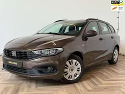 Bruin Gebruikt 2021 Fiat Tipo City Life Stationwagen | € 13.944 (Eerlijke prijs)
