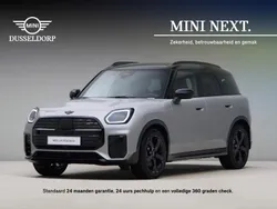 Melting silver metallic (licht zilver metallic) Gebruikt 2024 Mini Countryman SUV | € 41.950