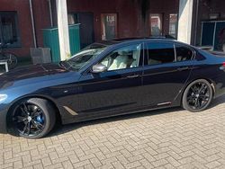 Gebruikt 2018 BMW M550 Sedan | € 35.950 (Eerlijke prijs)