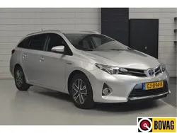 Grijs Gebruikt 2015 Toyota Auris Stationwagen | € 12.750 (Eerlijke prijs)