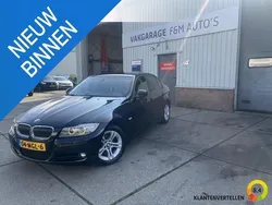 Zwart Gebruikt 2010 BMW 318 M Sport Sedan | € 7.950 (Eerlijke prijs)