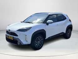 Gebruikt 2022 Toyota Yaris Hybrid Executive | € 27.440 (Eerlijke prijs)