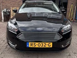 Zwart Gebruikt 2016 Ford Focus Titanium Stationwagen | € 9.750 (Eerlijke prijs)