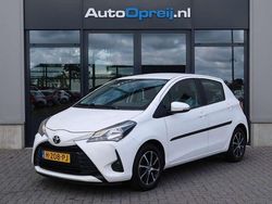 Wit Gebruikt 2020 Toyota Yaris Connect Style Hatchback | € 12.745 (Eerlijke prijs)