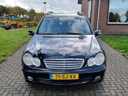 Zwart Gebruikt 2006 Mercedes C180 Classic Stationwagen | € 2.950 (Eerlijke prijs)